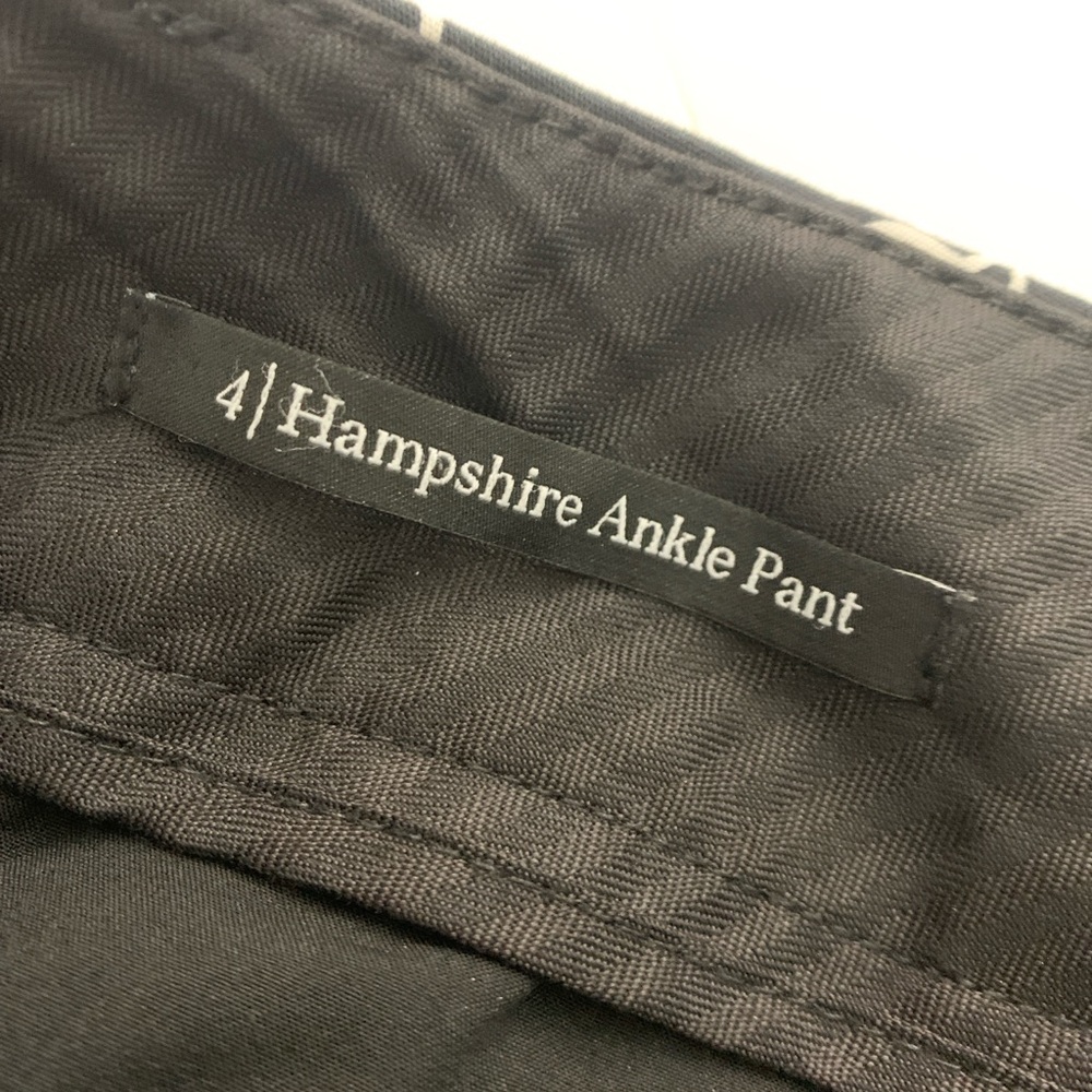 Talbots Hampshire Ankle Pants - Abstract Leaves Size 4 - Picture 4 of 11